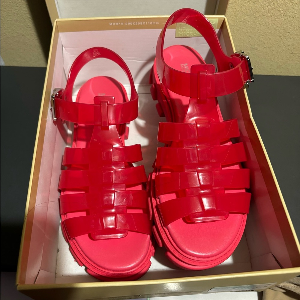 Michael kors pink jelly sandals size7.5